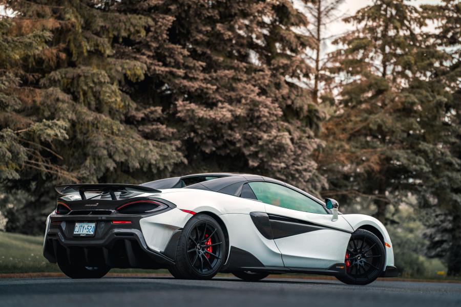 McLaren 600LT Spider 2019 года  (NA) (фото 15 из 41)